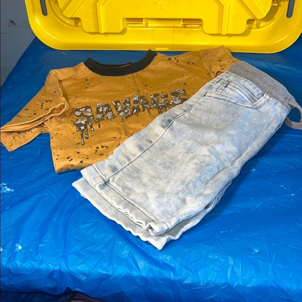 Orange Graphic Tee and Light Blue Jeans Set